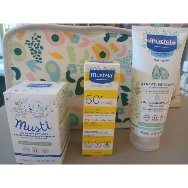 MUSTELA PACK VANITY BTS SOIN MUSTI+LAIT SOLAIRE+ 2EN1 GEL NETTOYANT 200ML