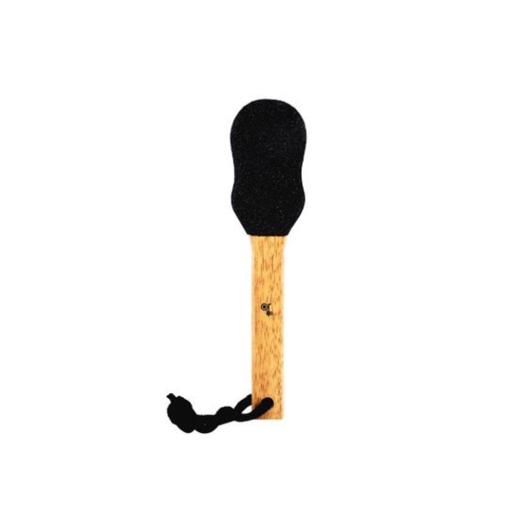 OR BLEUCALLUS REMOVER (WOODEN HANDLE)